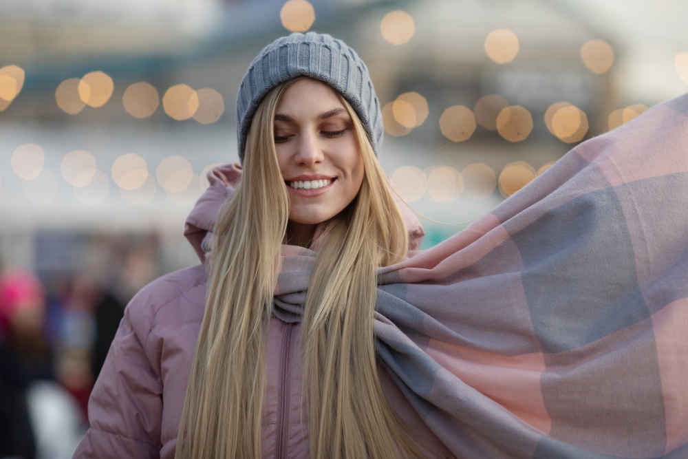 Kaip išsirinkti šaliką moterims, kuris tiks keliems sezonams