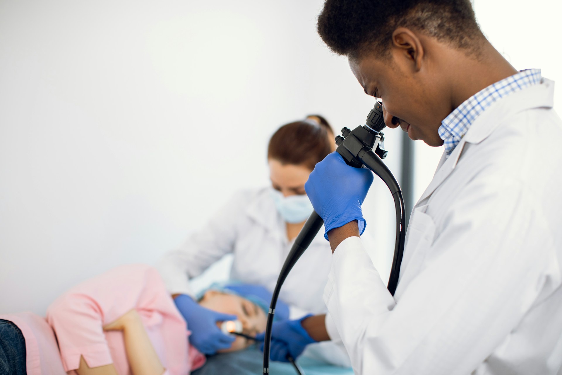 H. pylori tyrimas: kada jį daryti ir kurį pasirinkti – kvėpavimo, kraujo ar biopsijos?