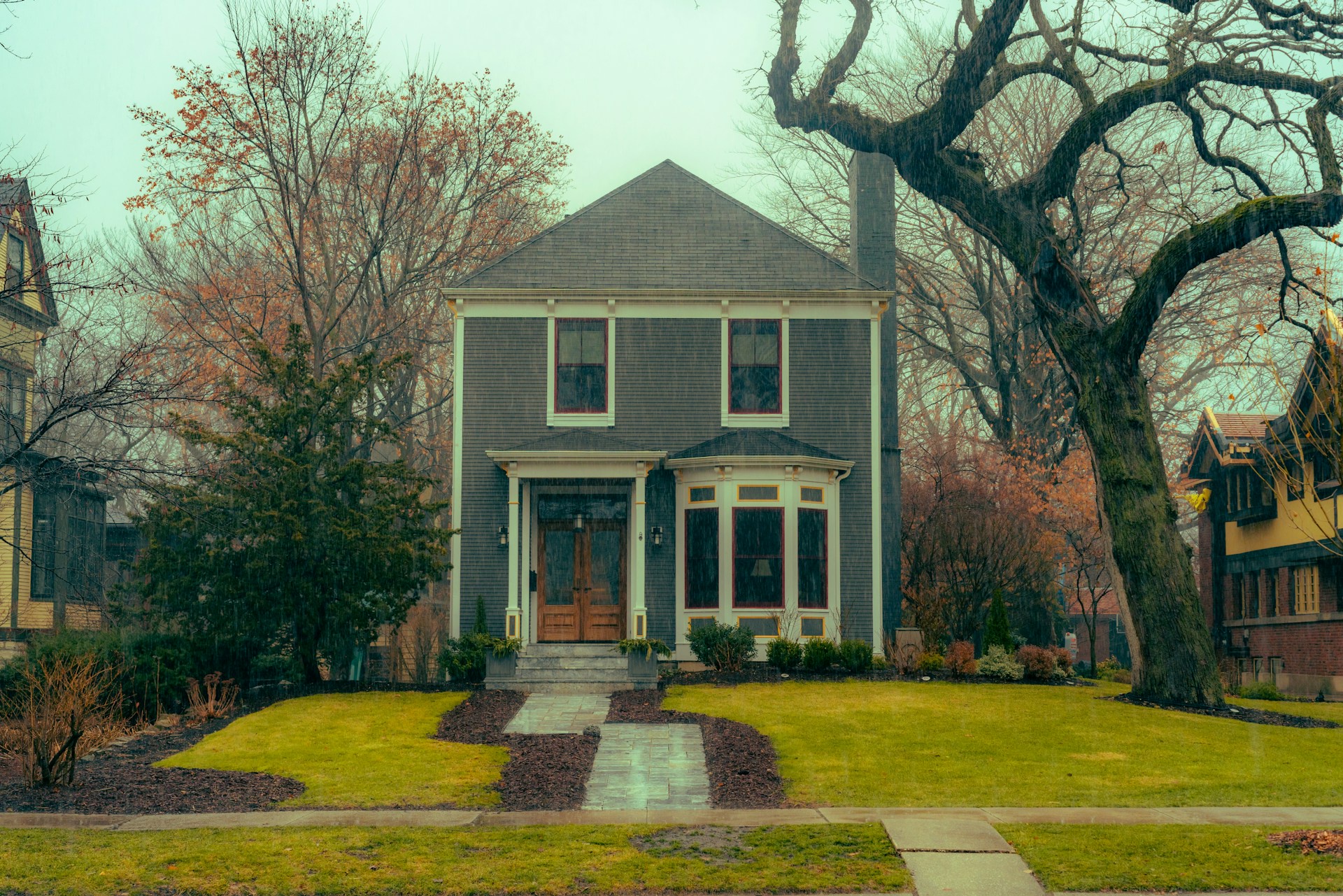 Paveldėjote namą ir norite parduoti – štai kokia tvarka ir mokesčiai jūsų laukia